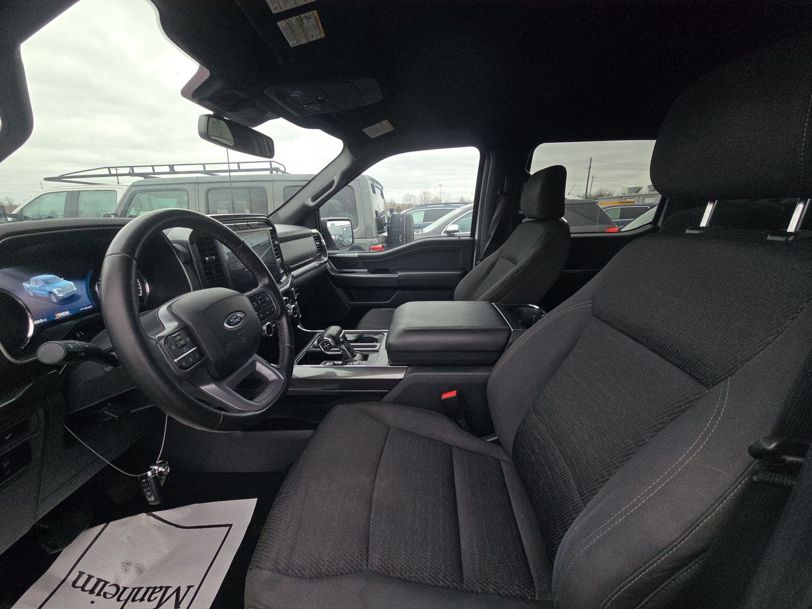 2023 Ford F-150 XLT AWD