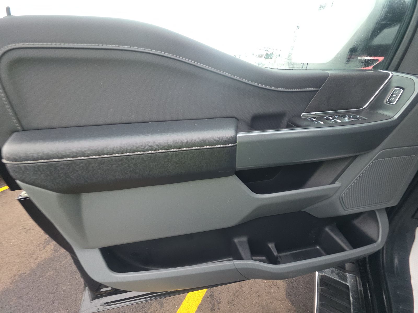 2024 Ford F-150 XLT AWD