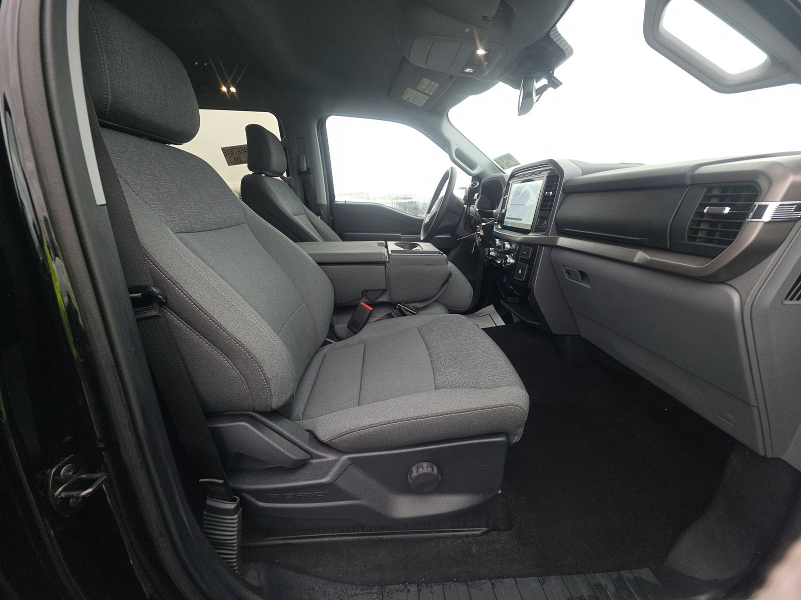 2024 Ford F-150 XLT AWD