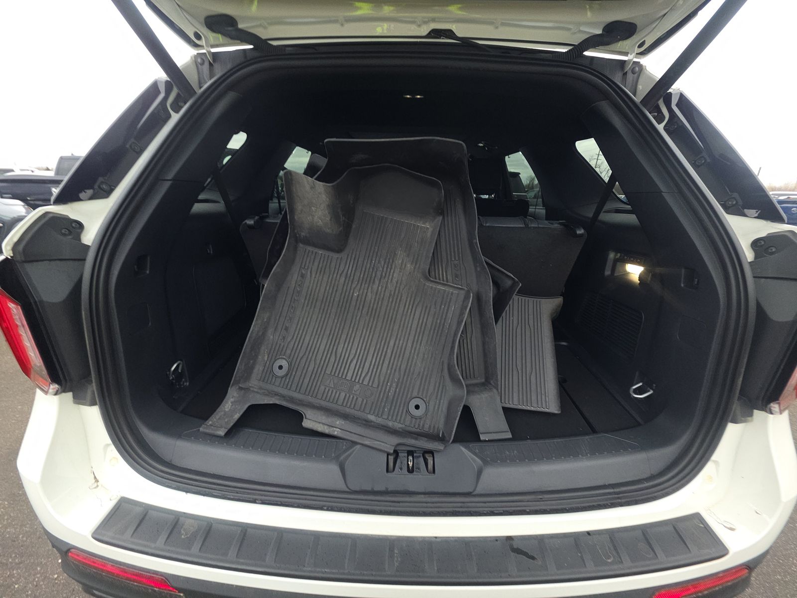 2025 Ford Explorer ST AWD