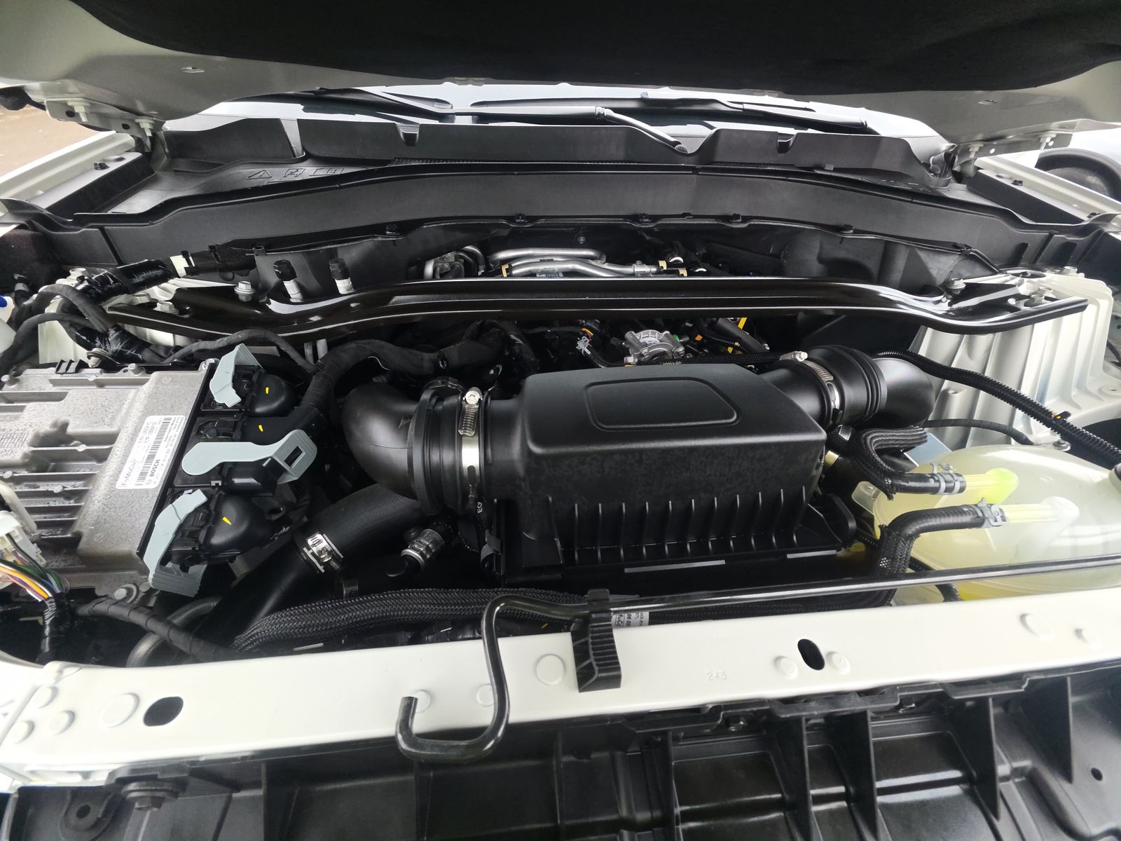 2025 Ford Explorer ST AWD