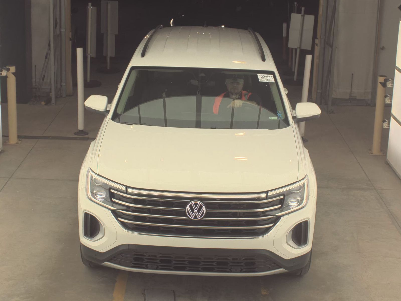 2025 Volkswagen Atlas 2.0T SE AWD