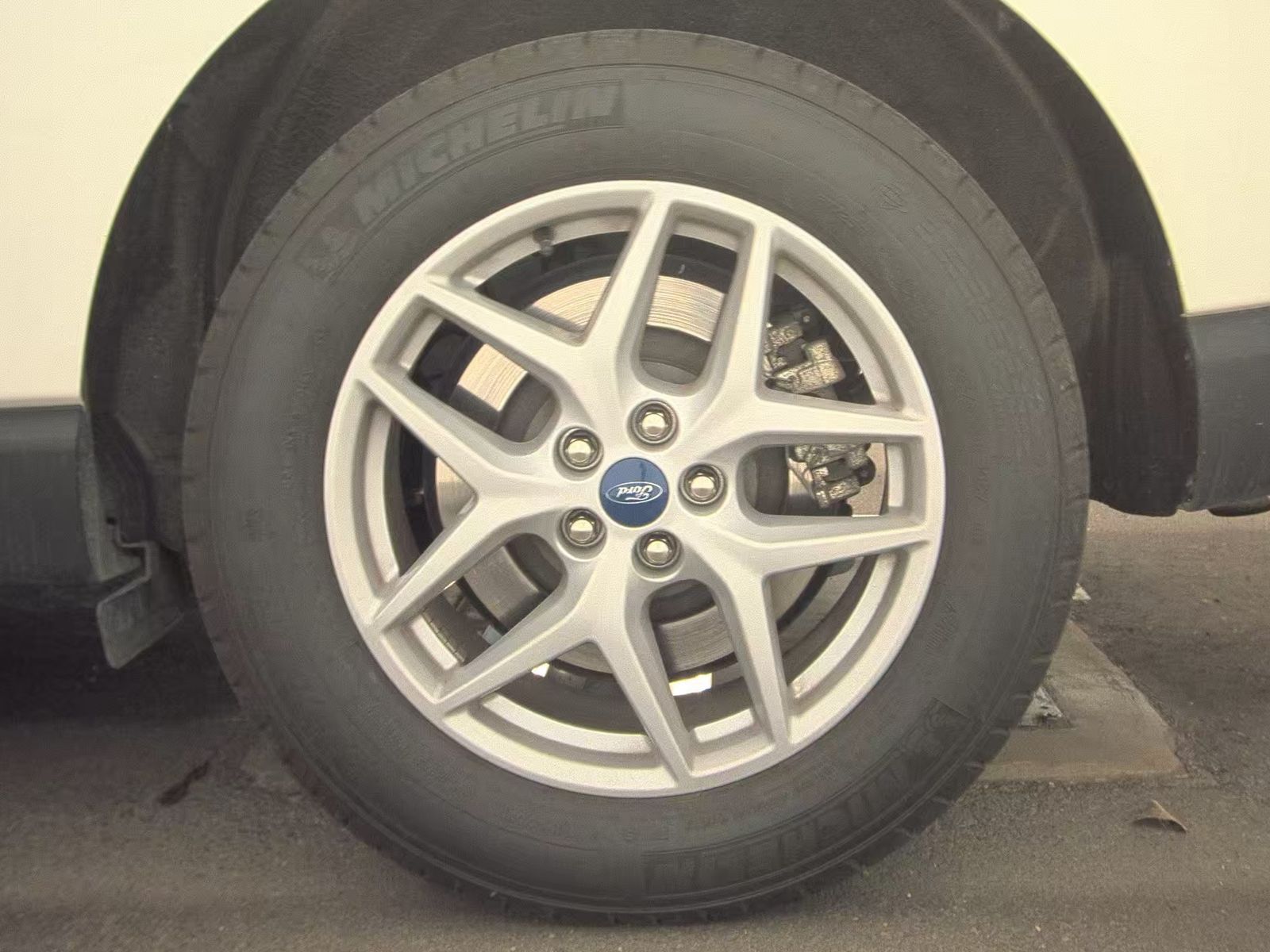 2022 Ford Edge SEL AWD