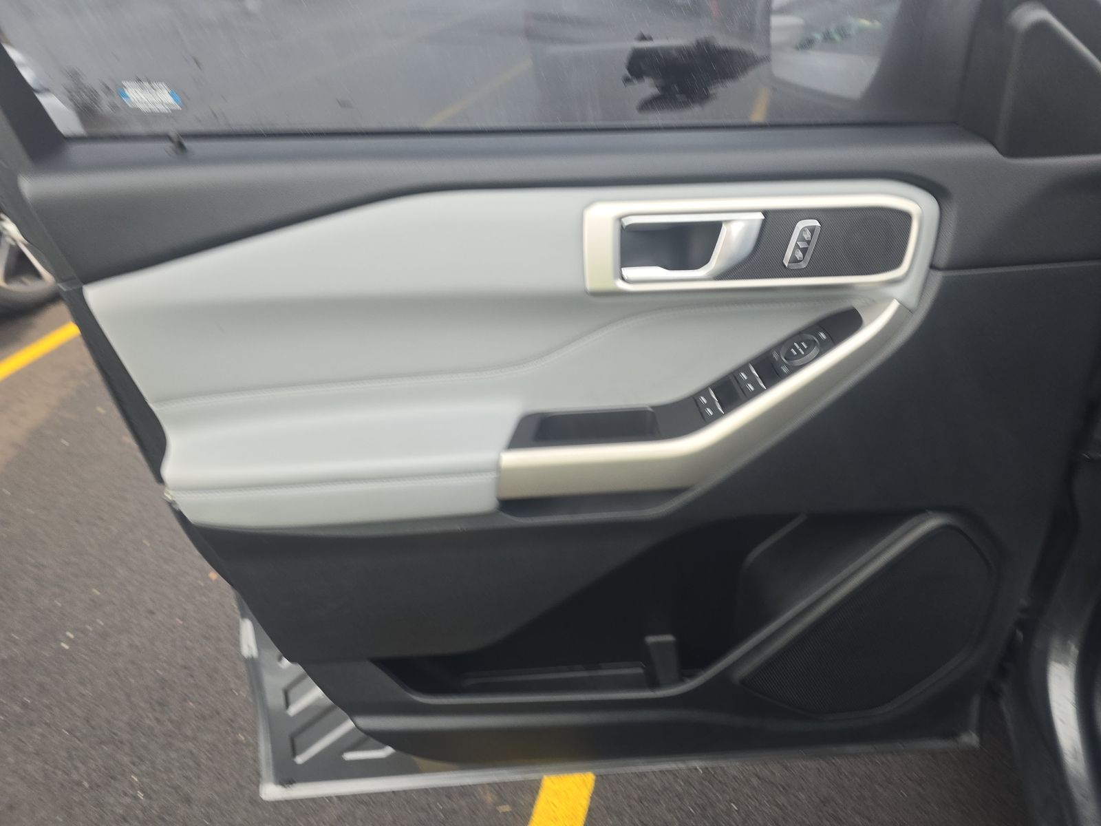 2022 Ford Explorer XLT AWD