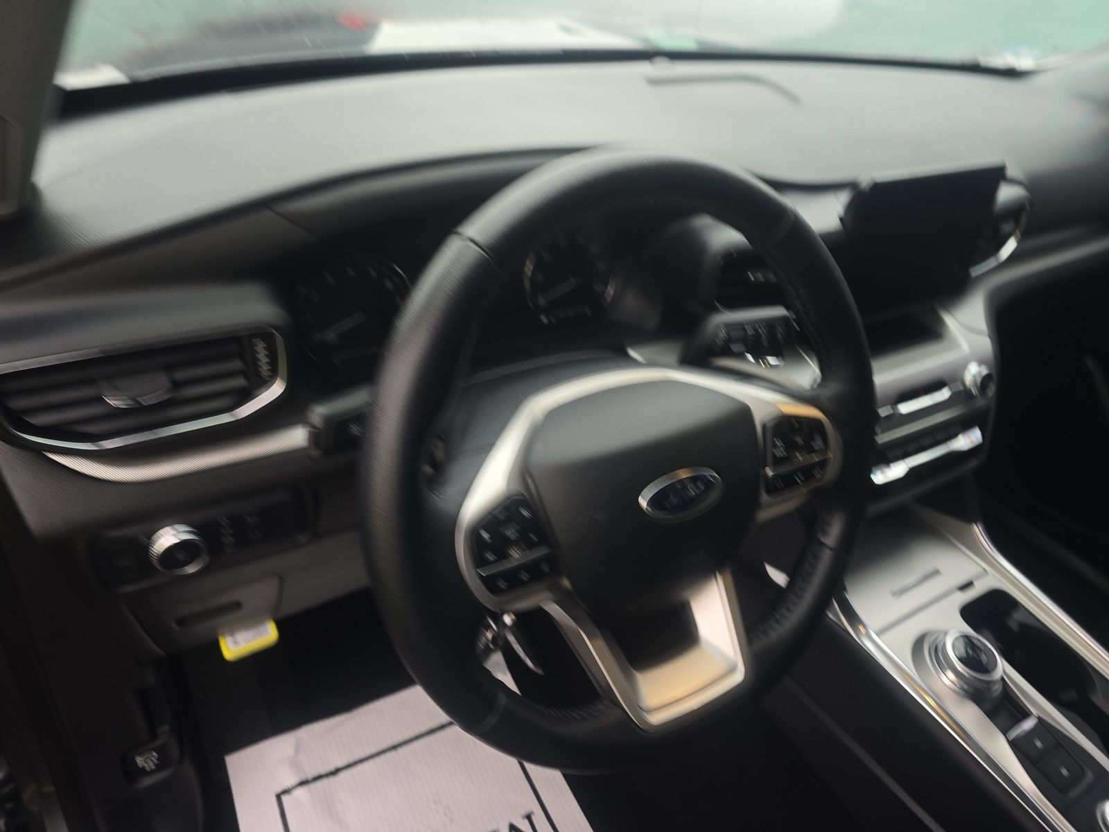 2022 Ford Explorer XLT AWD