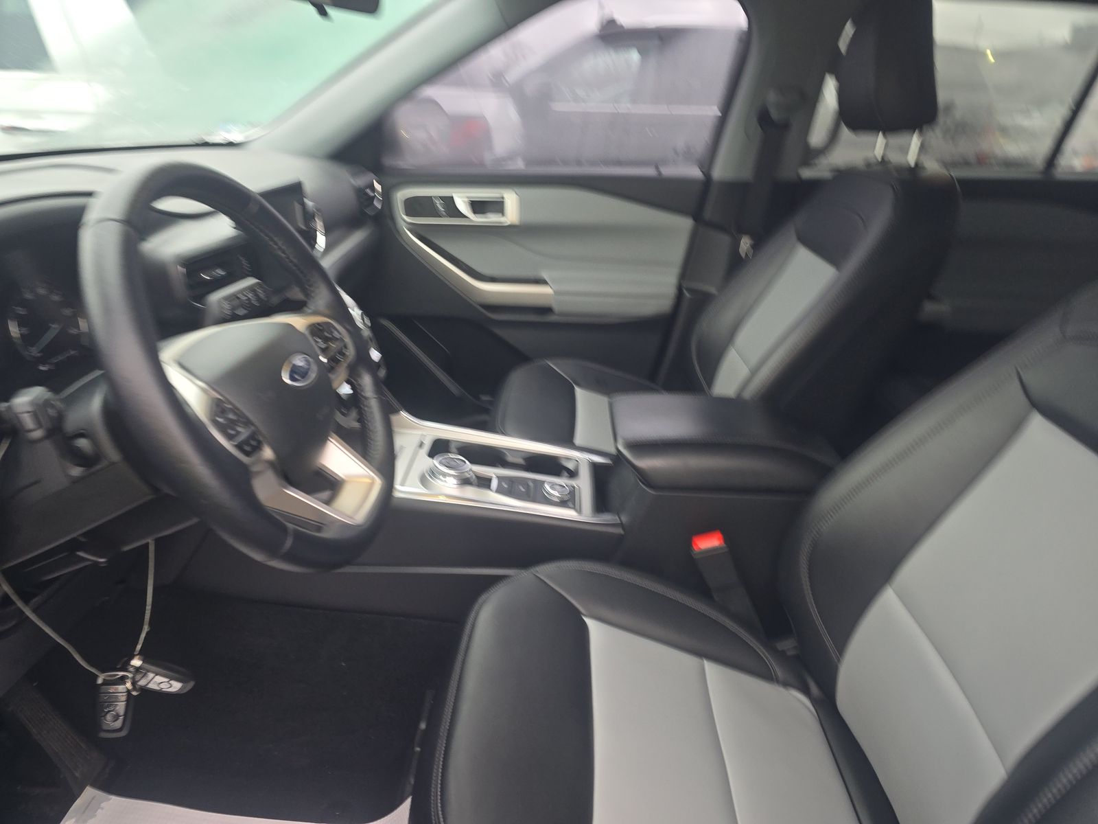 2022 Ford Explorer XLT AWD