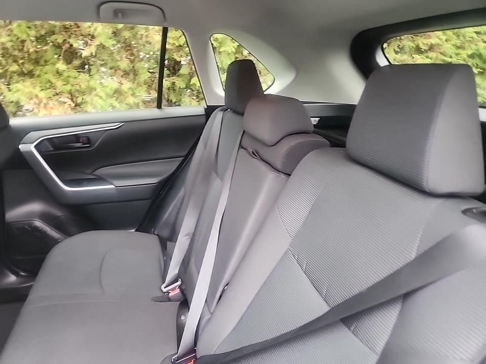 2021 Toyota RAV4 LE AWD