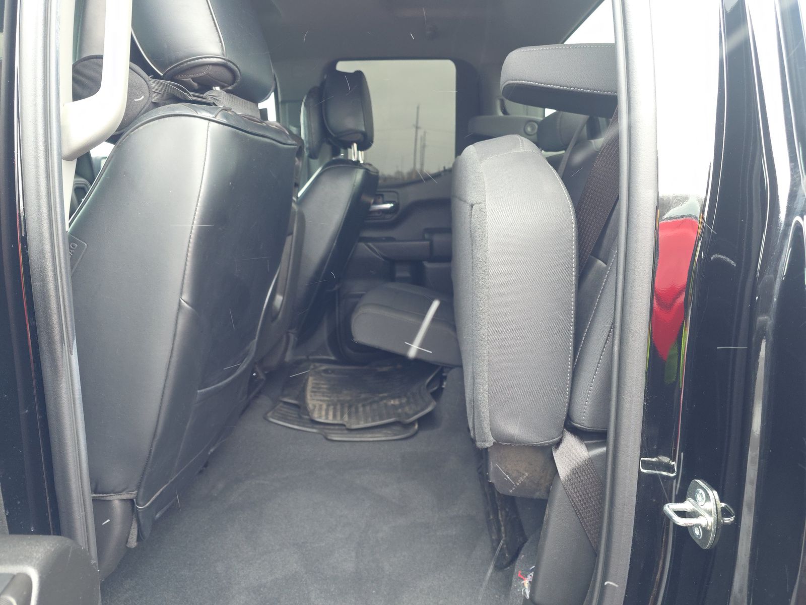 2023 Chevrolet Silverado 1500 Custom AWD