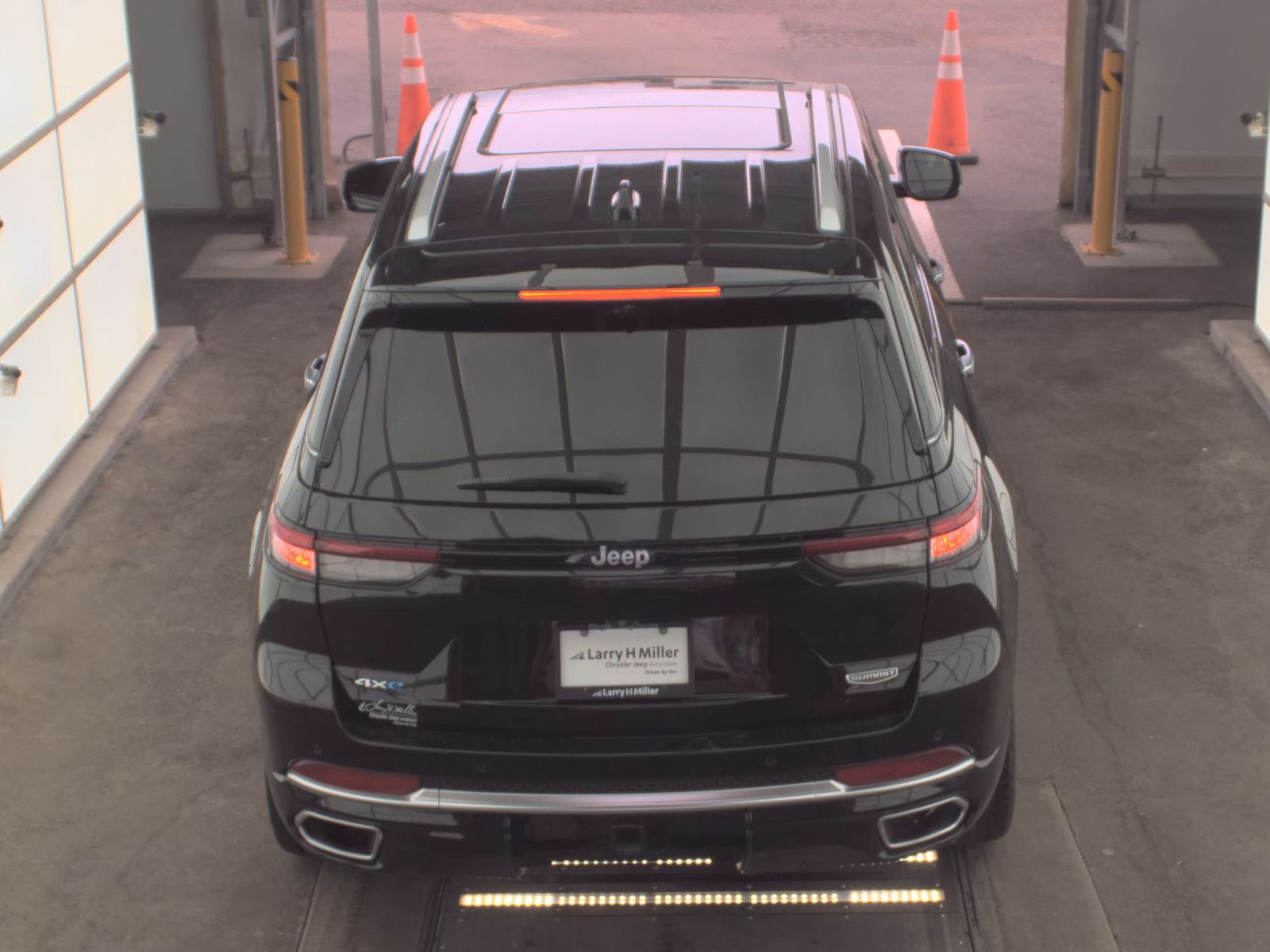 2022 Jeep Grand Cherokee 4xe Summit Reserve AWD