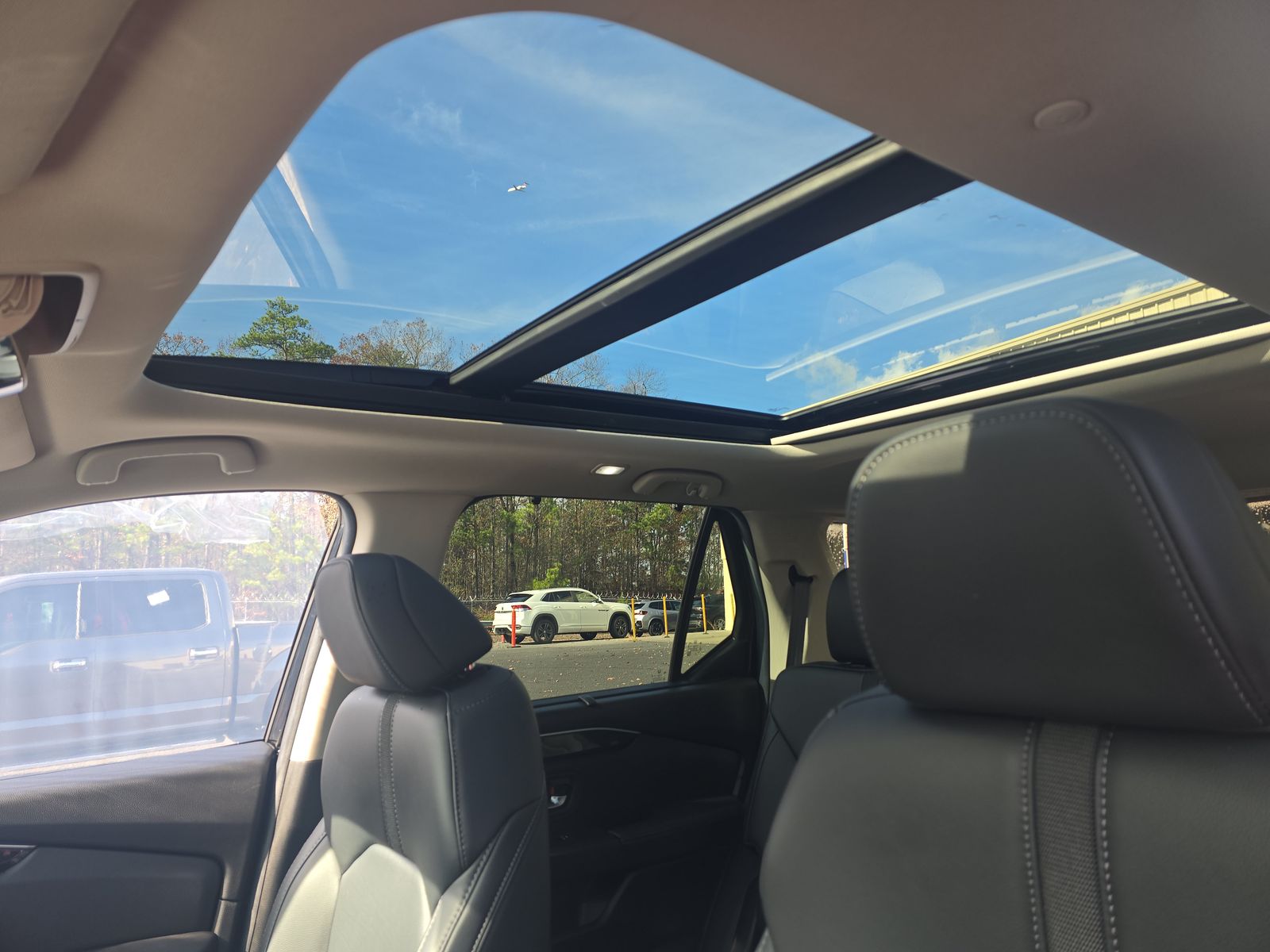 2025 Honda Pilot Touring FWD