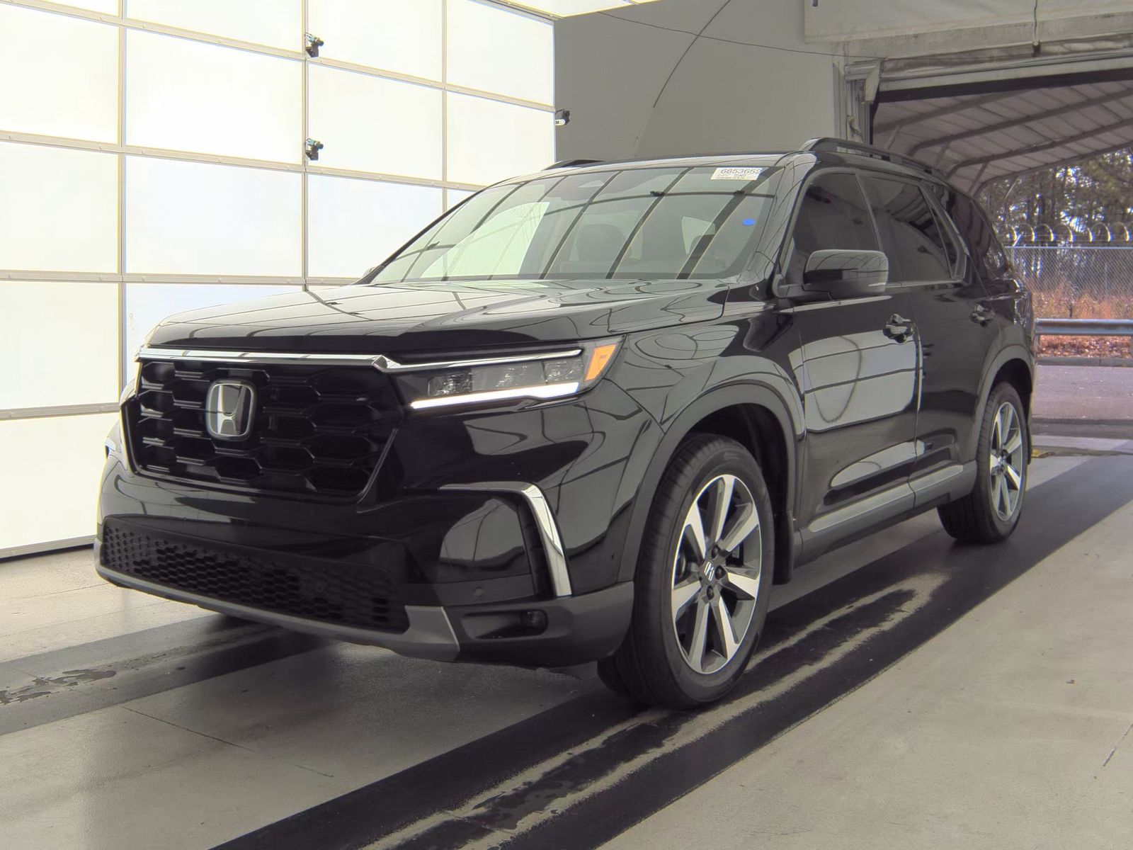 2025 Honda Pilot Touring FWD