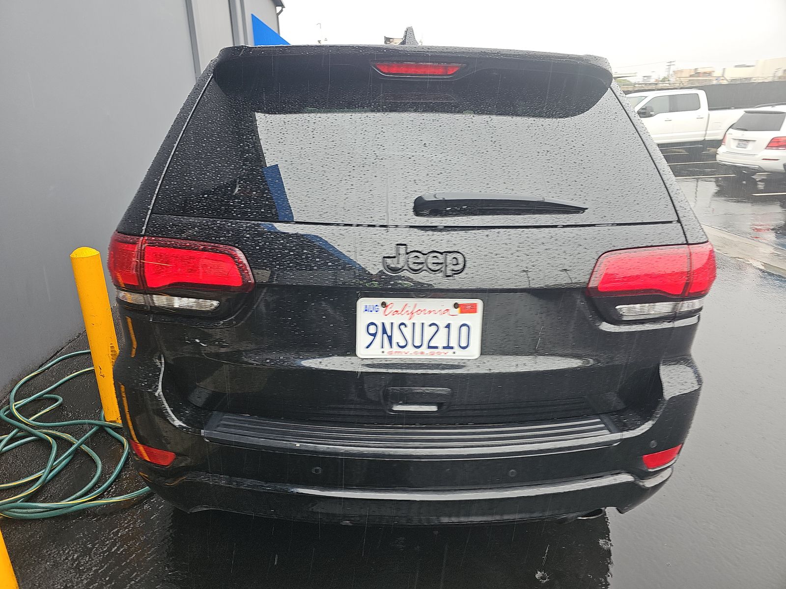 2019 Jeep Grand Cherokee Laredo Altitude Edition AWD