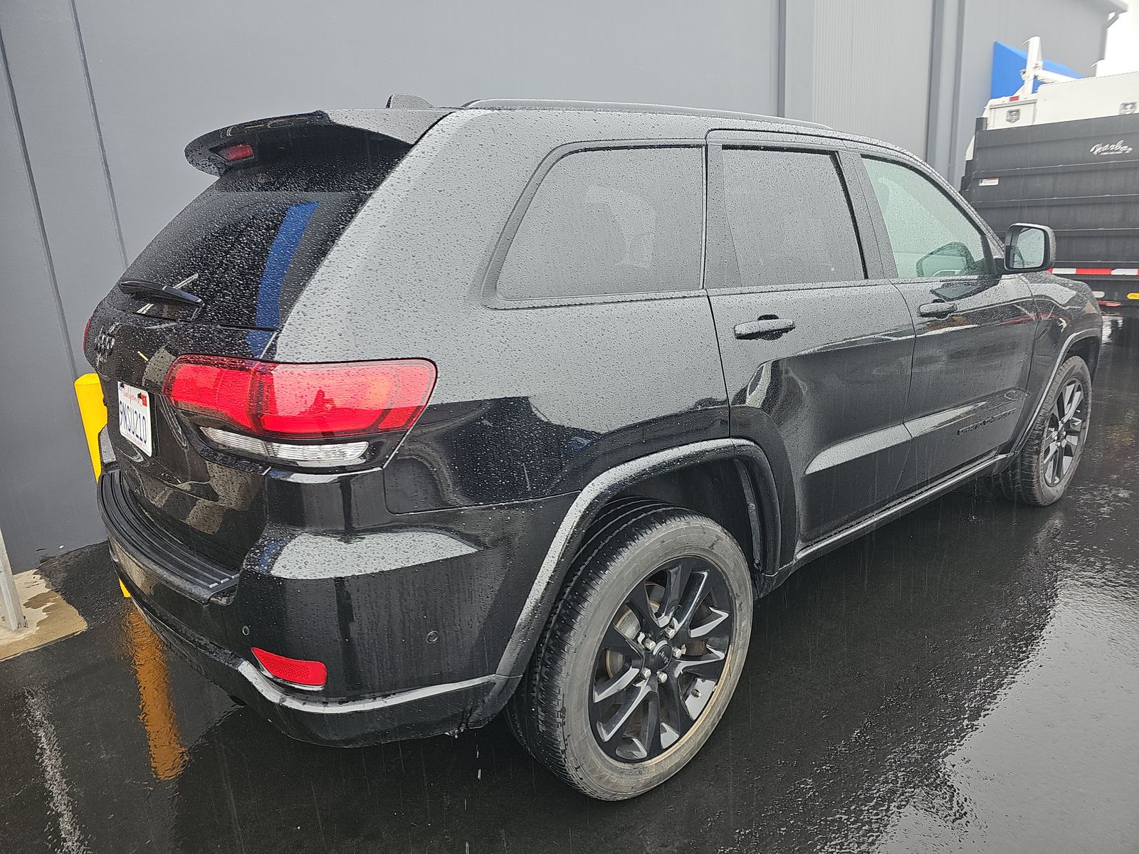 2019 Jeep Grand Cherokee Laredo Altitude Edition AWD
