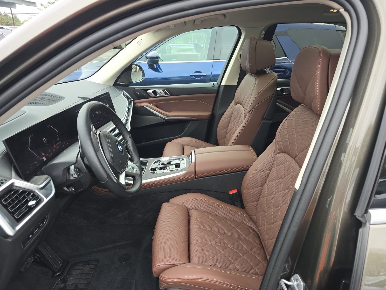 2024 BMW X7 xDrive40i AWD