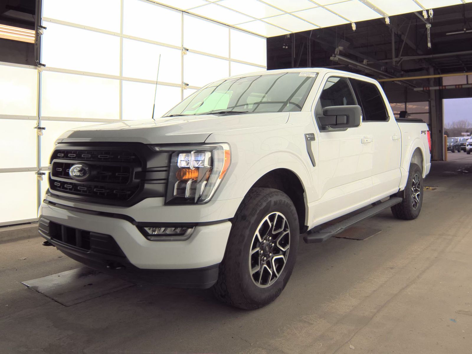 2023 Ford F-150 XLT AWD