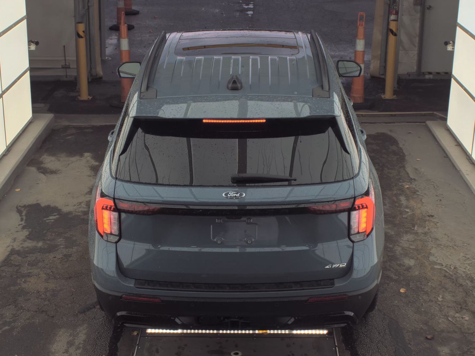 2025 Ford Explorer ST-Line AWD