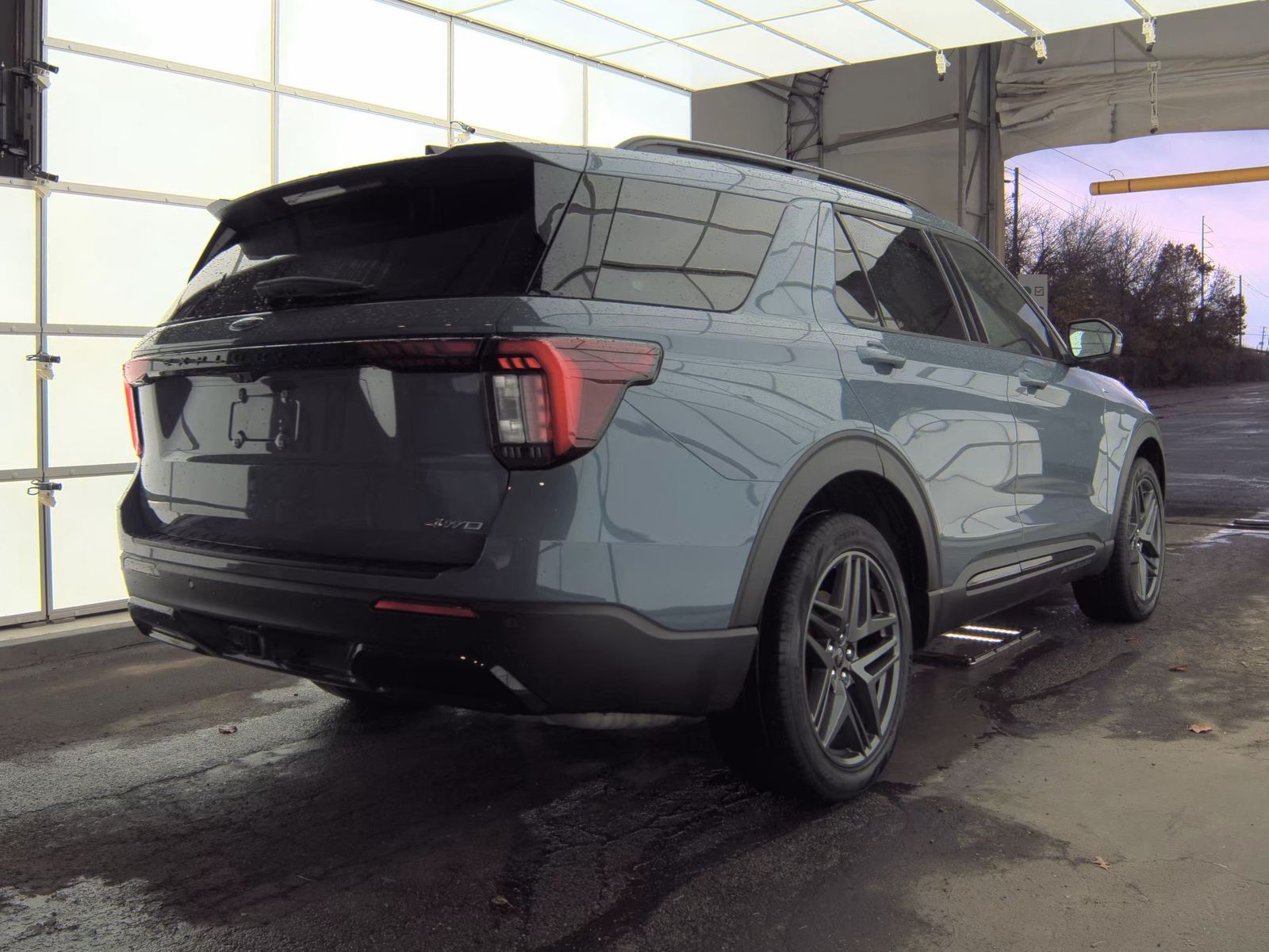 2025 Ford Explorer ST-Line AWD