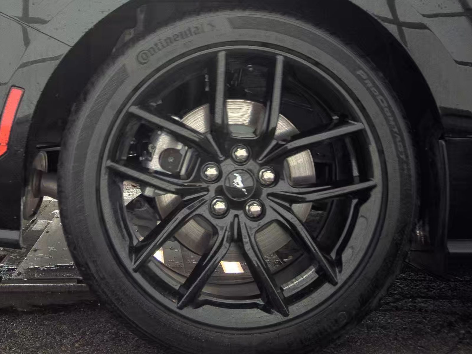 2025 Ford Mustang EcoBoost RWD