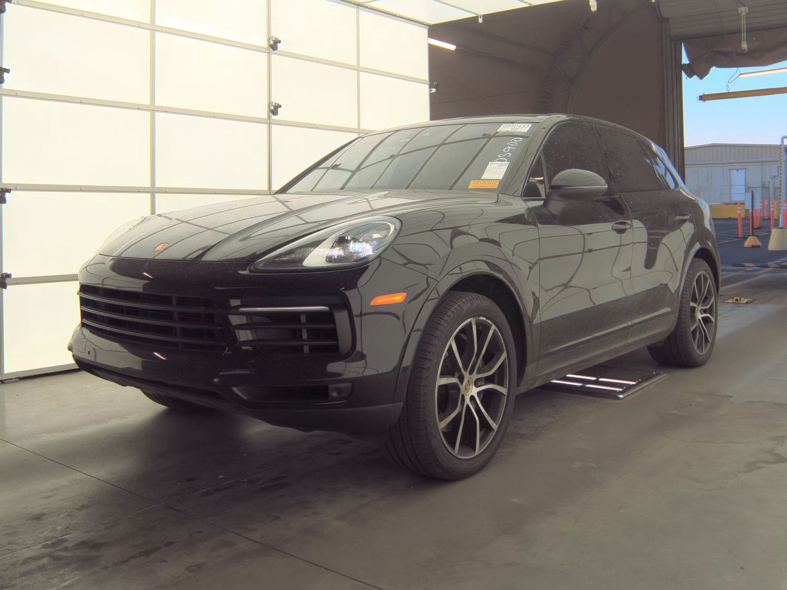 2023 Porsche Cayenne Platinum Edition AWD