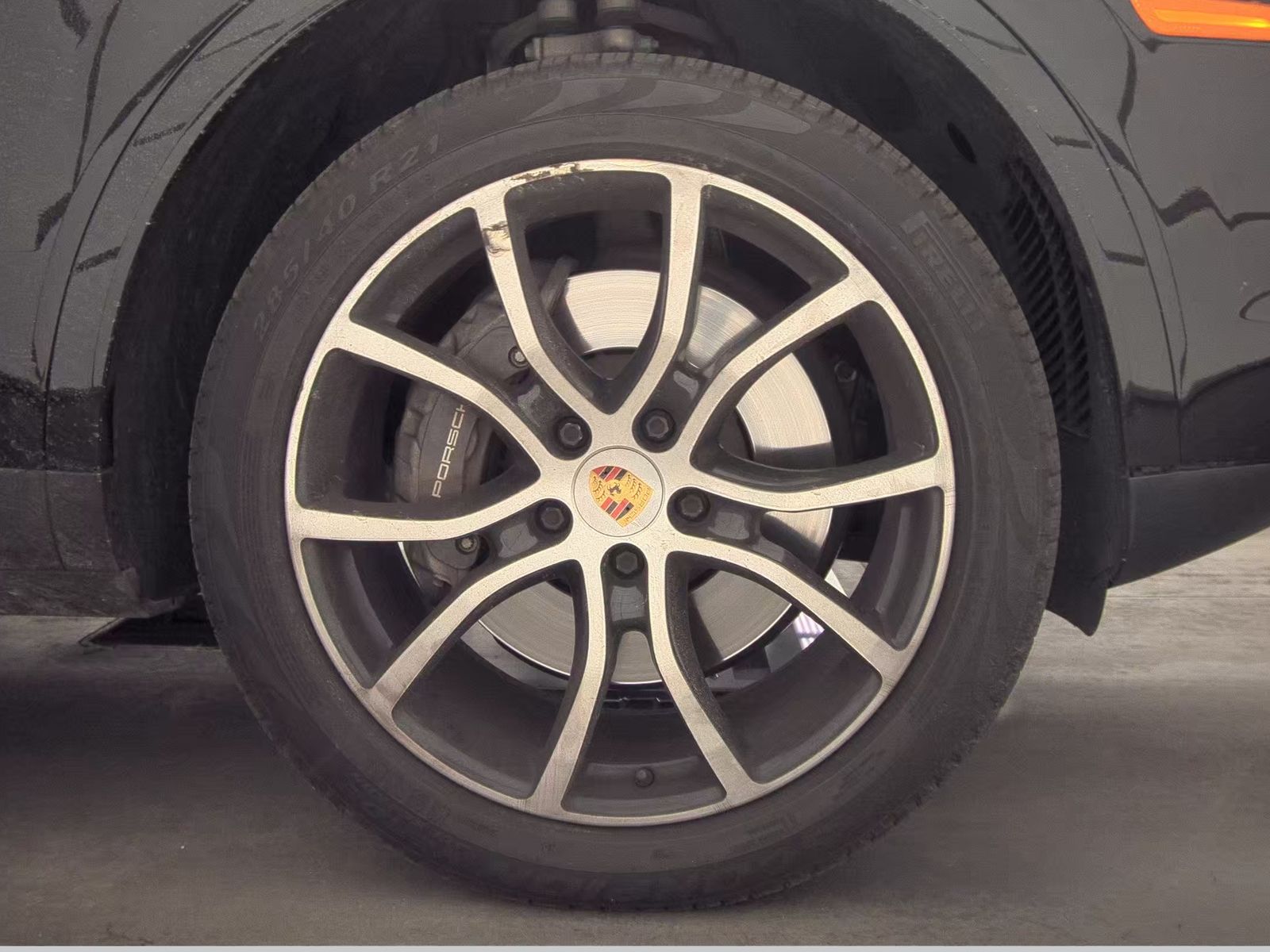 2023 Porsche Cayenne Platinum Edition AWD