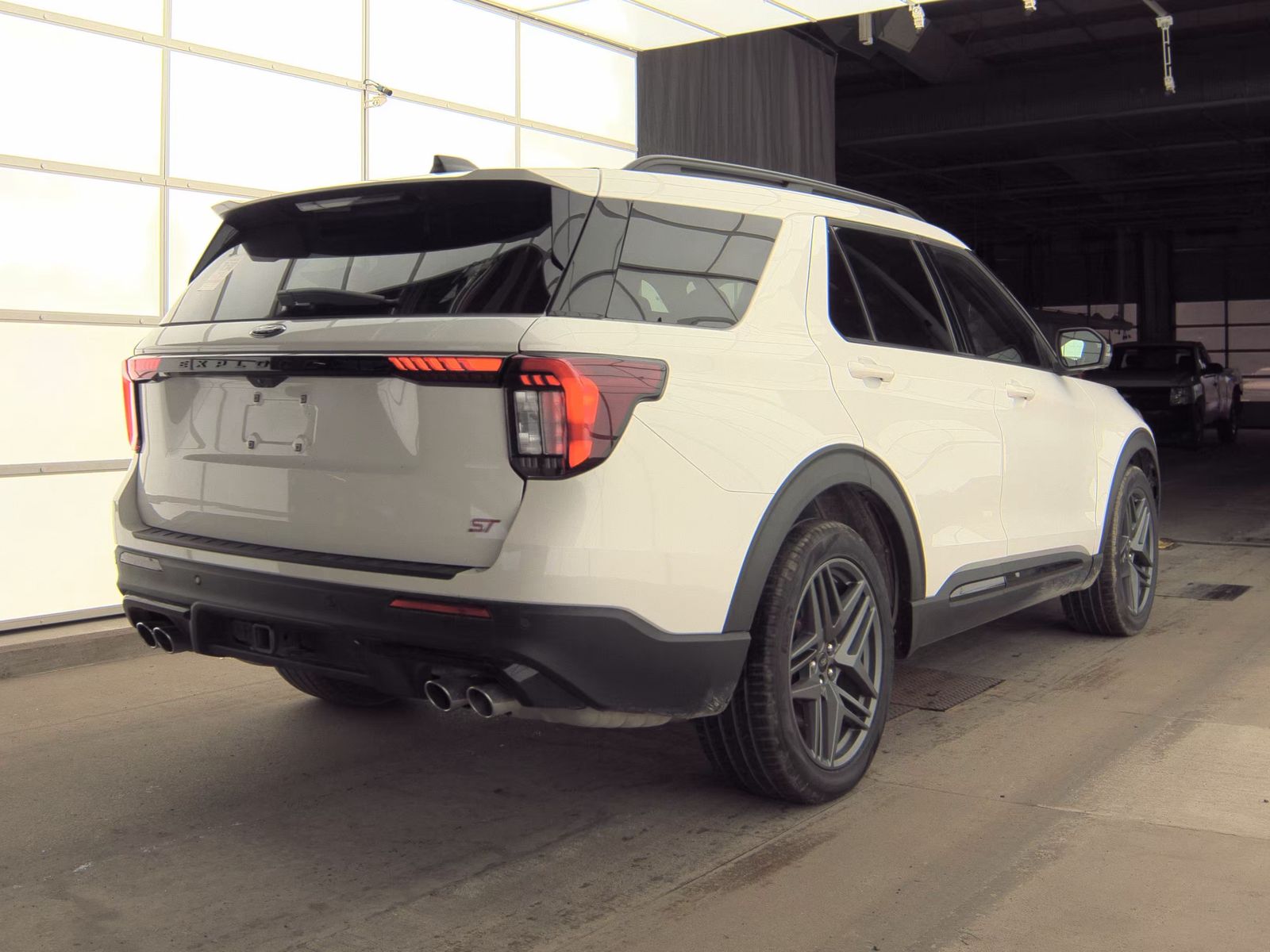 2025 Ford Explorer ST AWD