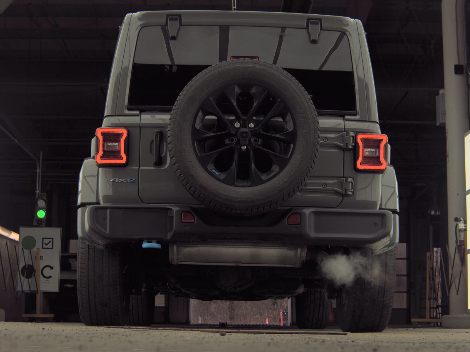 2022 Jeep Wrangler Unlimited 4xe Sahara AWD