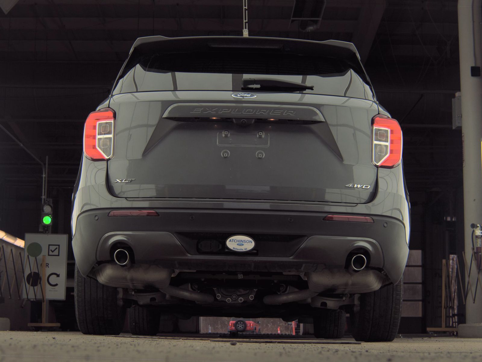 2022 Ford Explorer XLT AWD