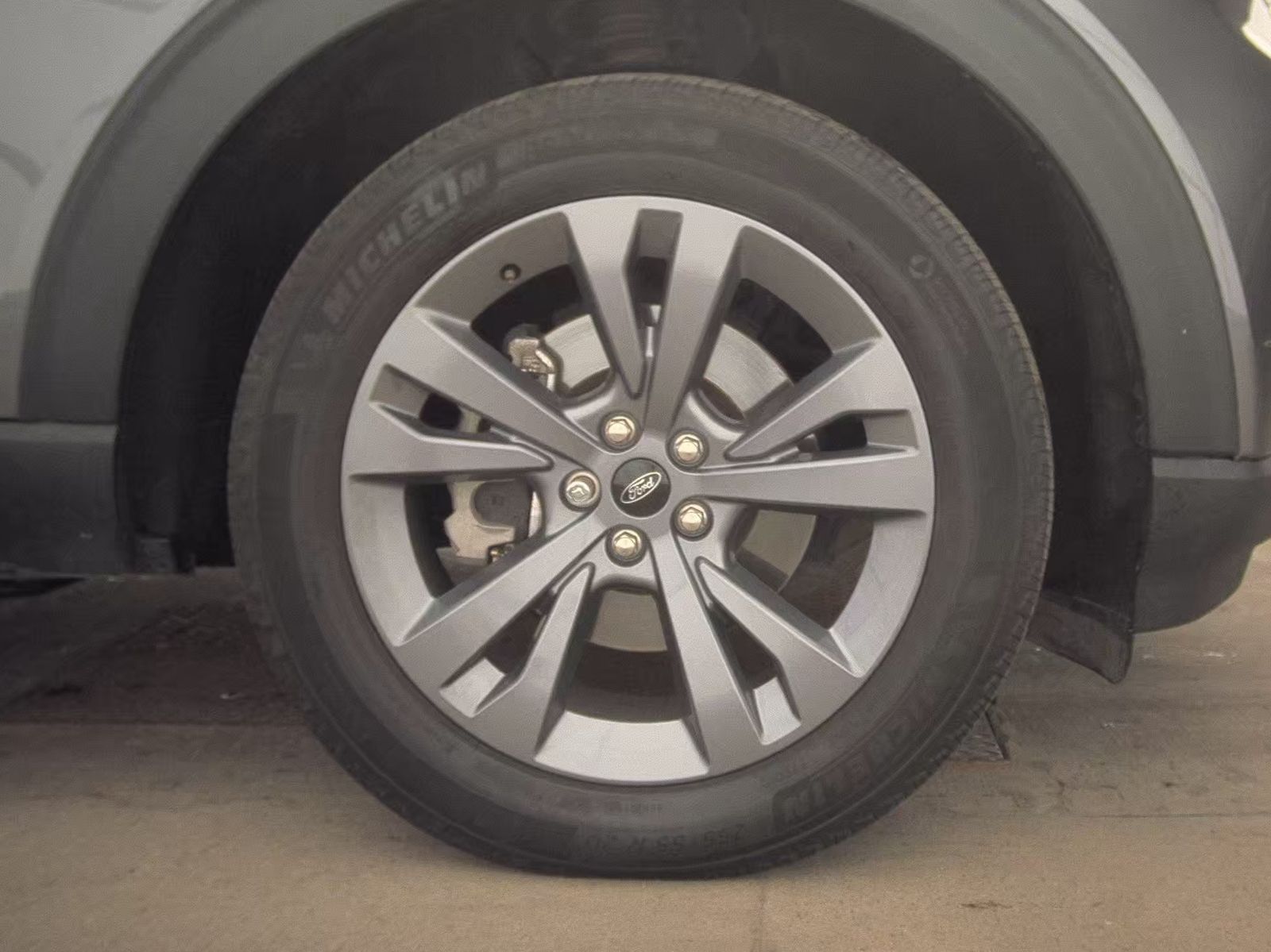 2022 Ford Explorer XLT AWD