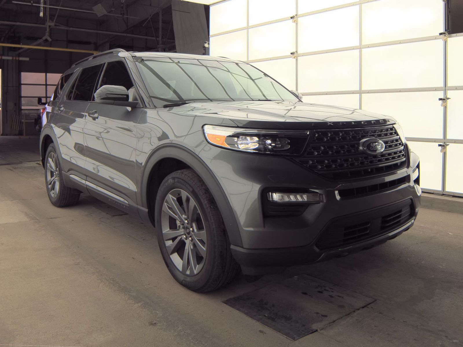 2022 Ford Explorer XLT AWD