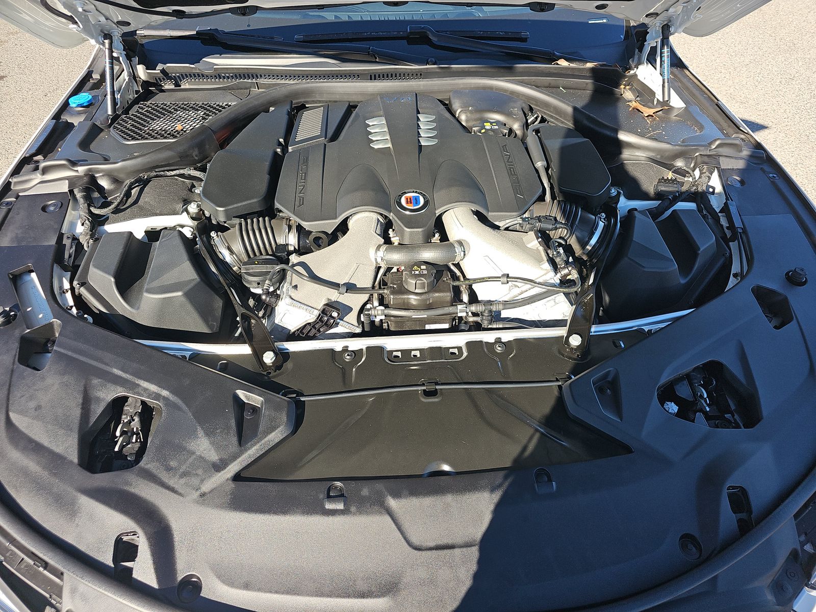 2024 BMW 8 Series ALPINA B8 xDrive AWD