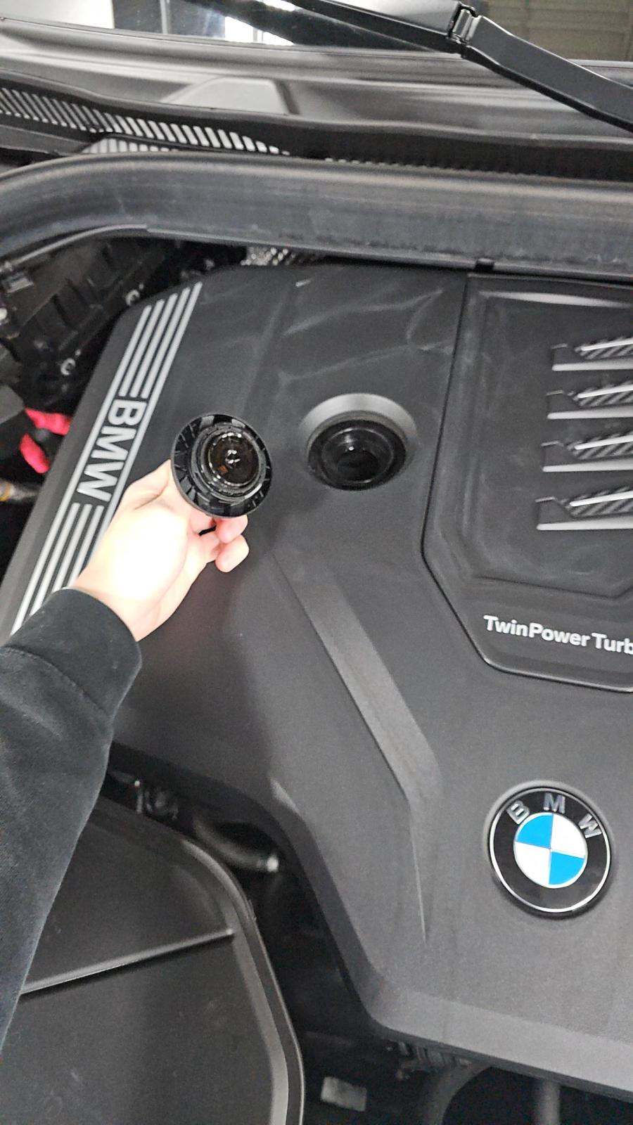 2023 BMW X4 xDrive30i AWD