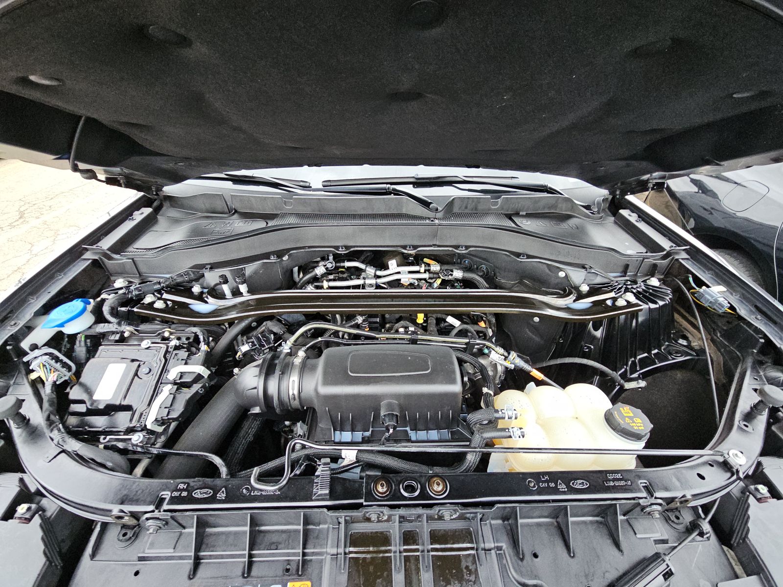 2023 Ford Explorer ST-Line AWD