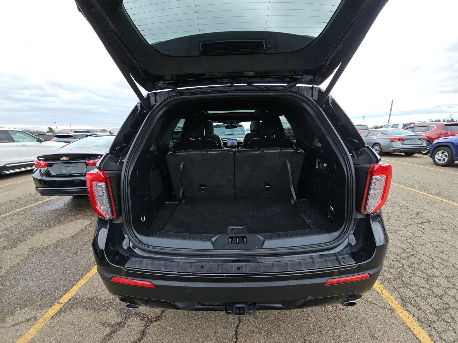 2023 Ford Explorer ST-Line AWD