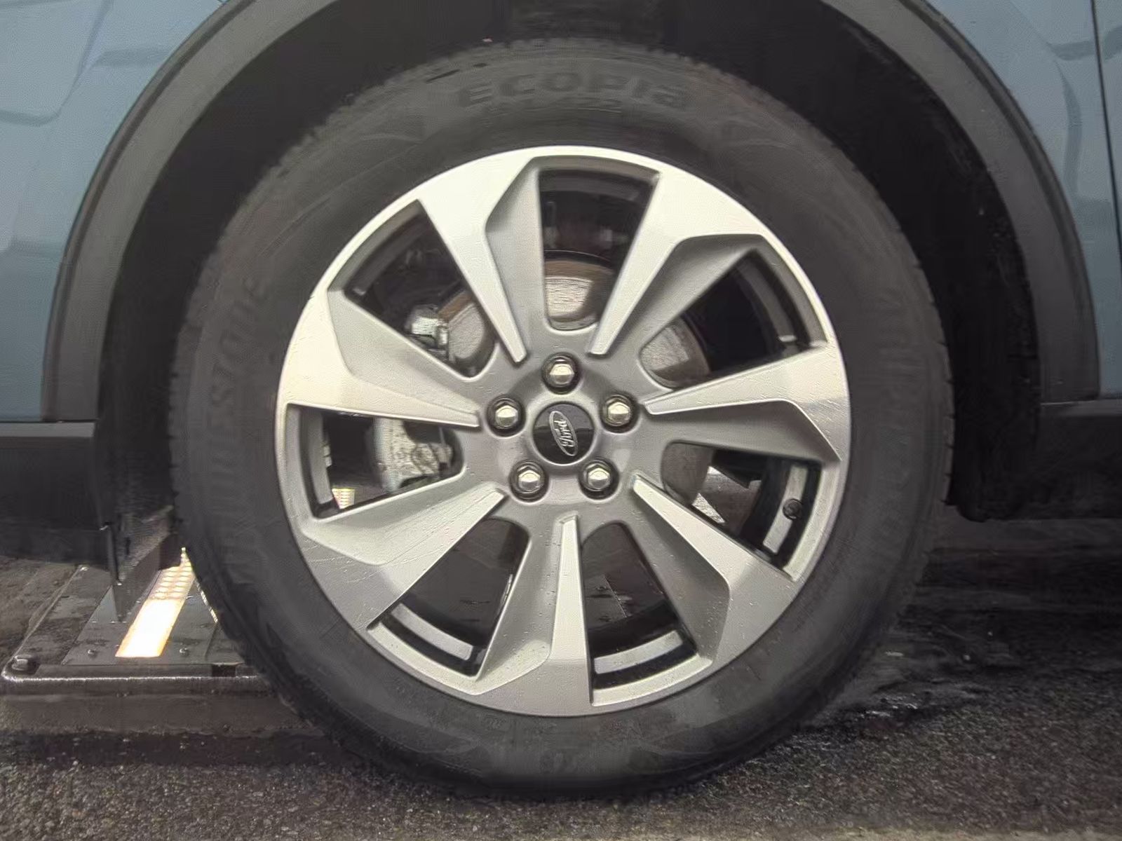 2025 Ford Escape Hybrid Platinum AWD