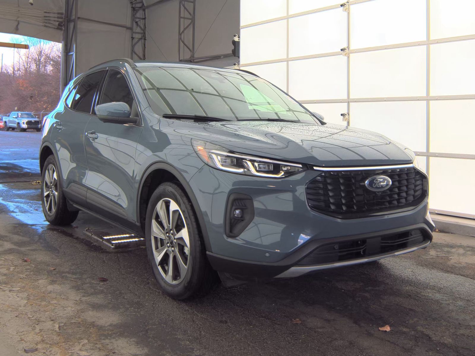 2025 Ford Escape Hybrid Platinum AWD