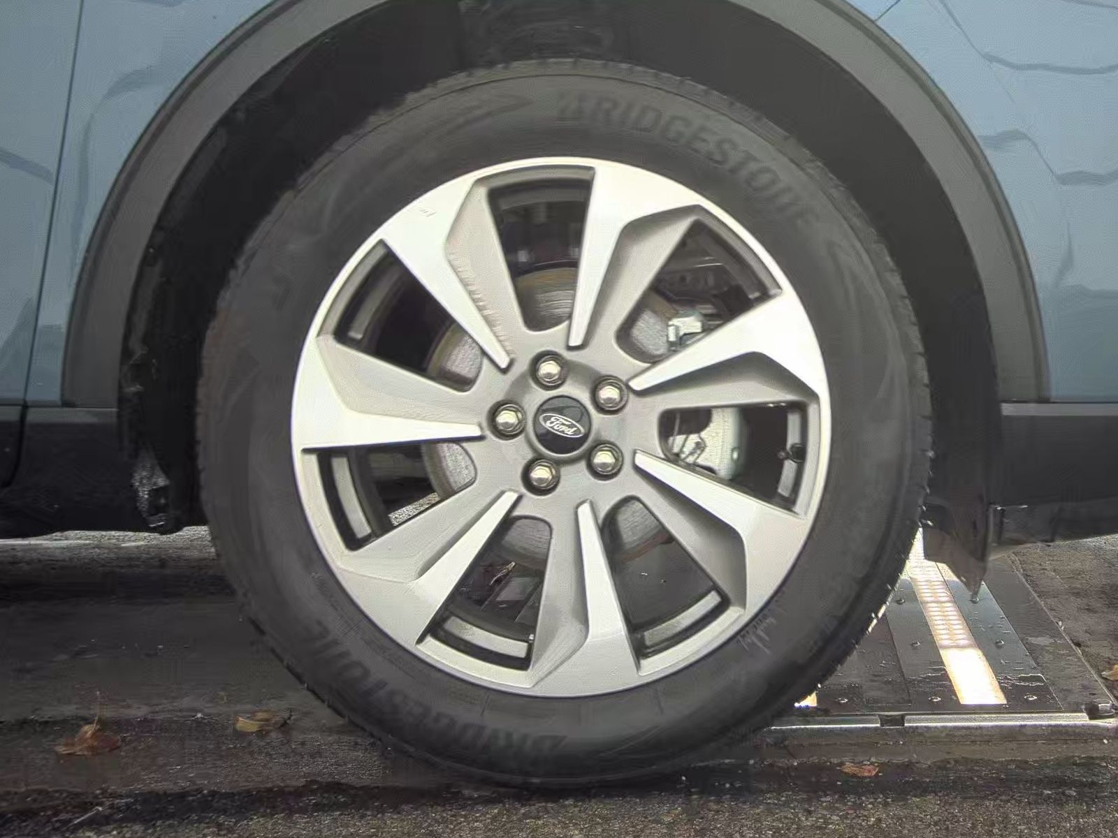 2025 Ford Escape Hybrid Platinum AWD