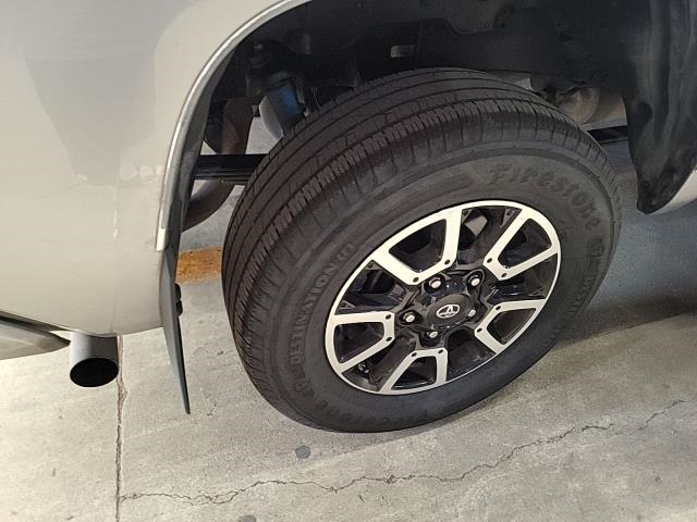 2017 Toyota Tundra SR5 AWD