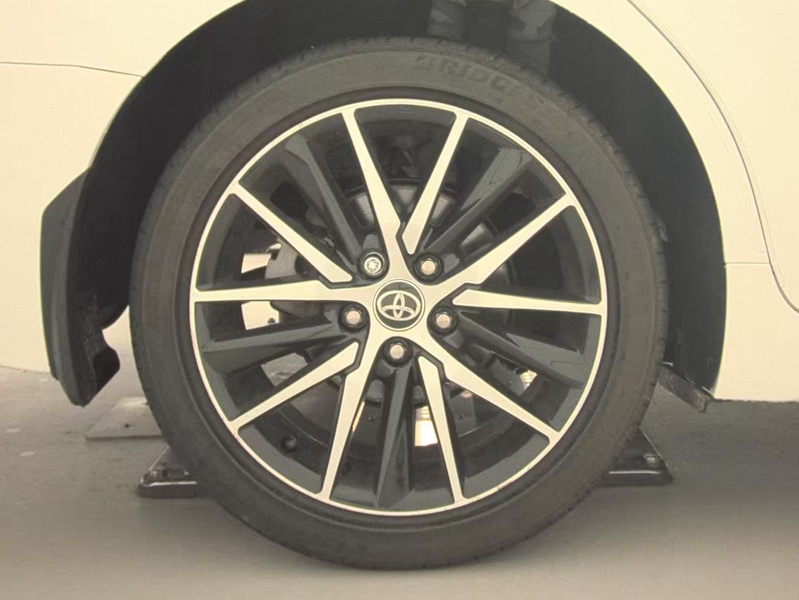 2022 Toyota Camry SE FWD