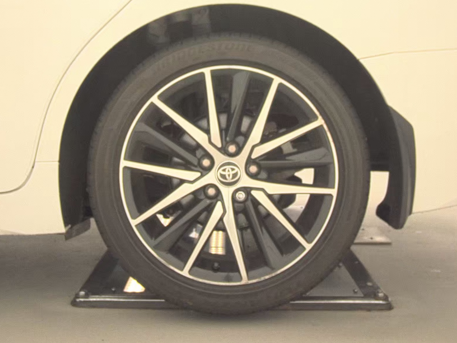 2022 Toyota Camry SE FWD