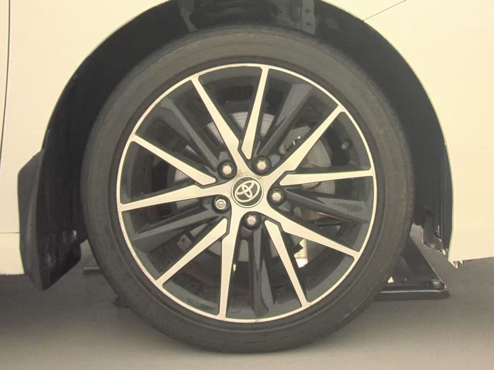 2022 Toyota Camry SE FWD