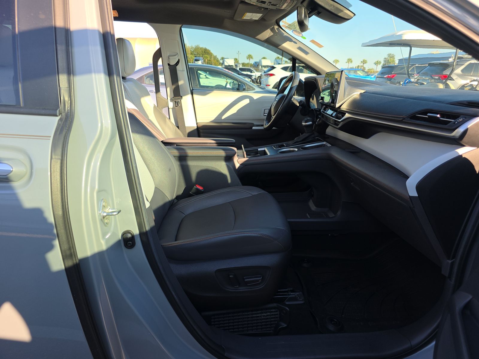 2024 Toyota Sienna XSE AWD