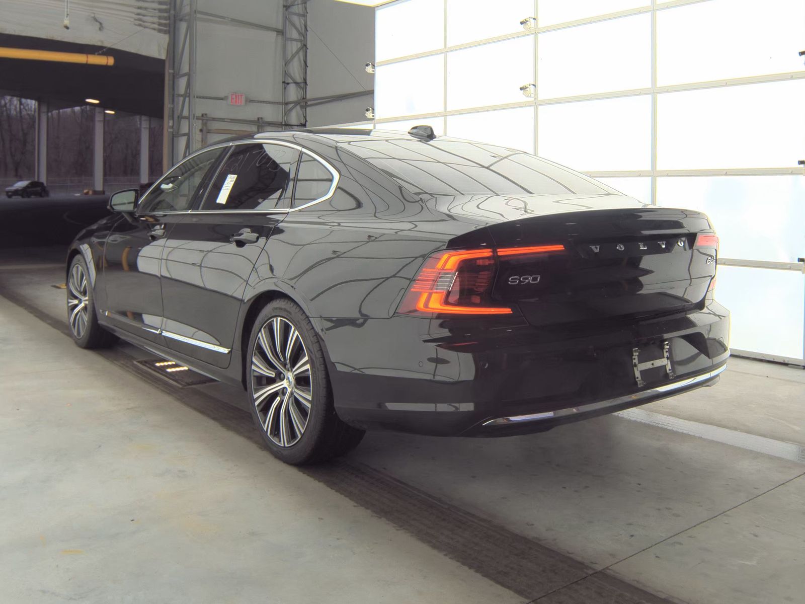 2023 Volvo S90 B6 Plus AWD
