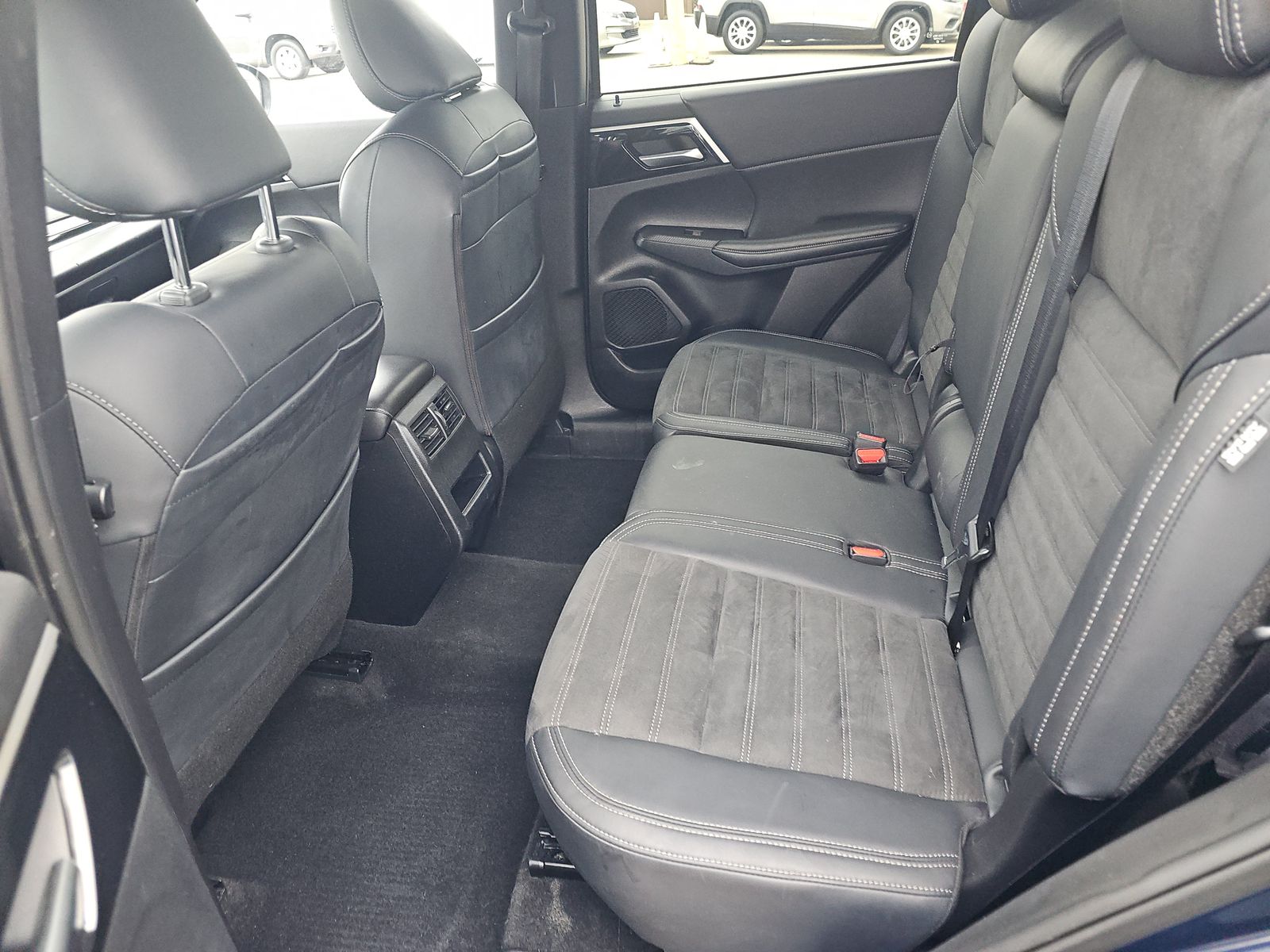 2024 Mitsubishi Outlander SE Black Edition AWD