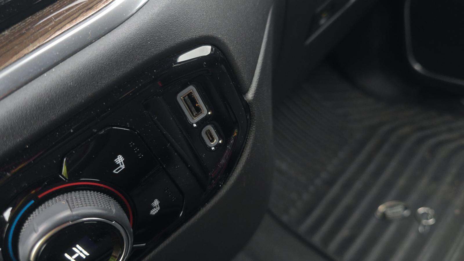 2022 Chevrolet Silverado 1500 LT AWD