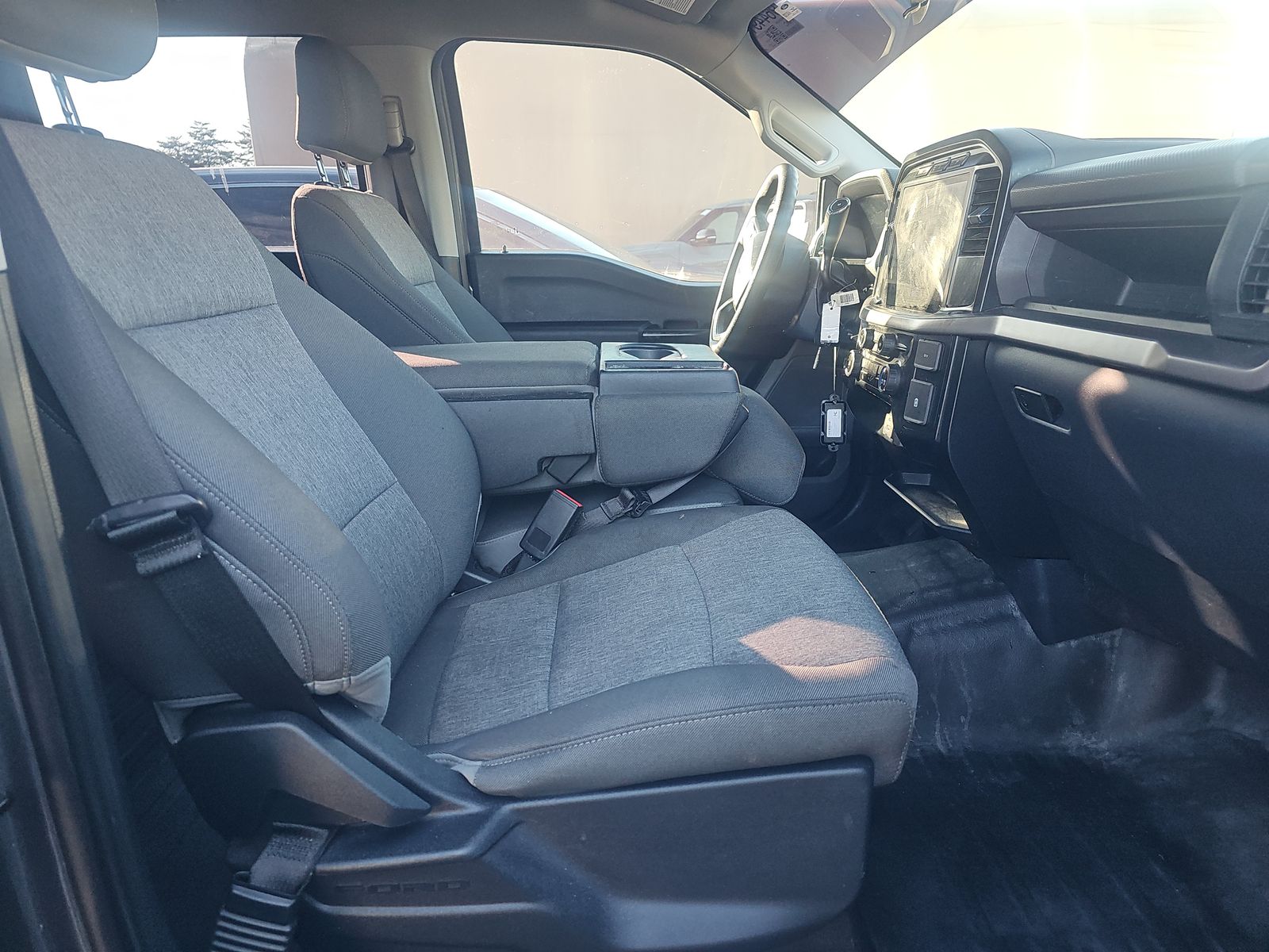 2024 Ford F-150 XL AWD