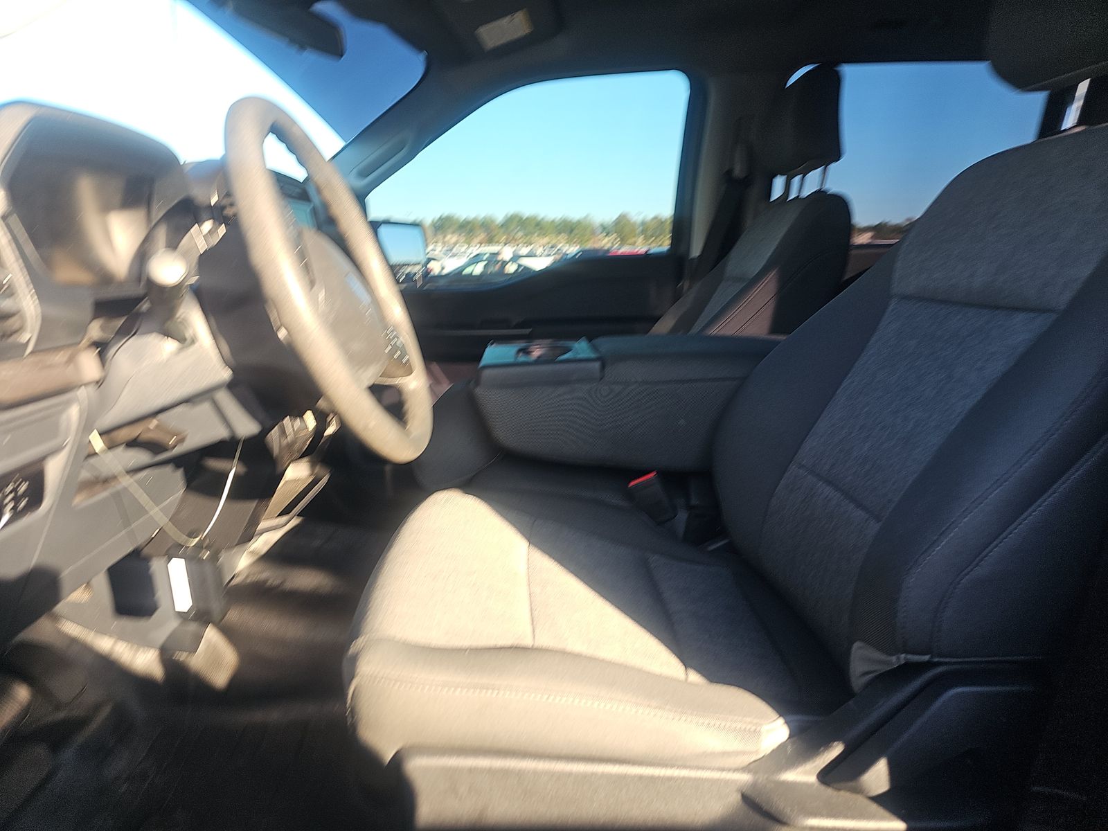 2024 Ford F-150 XL AWD