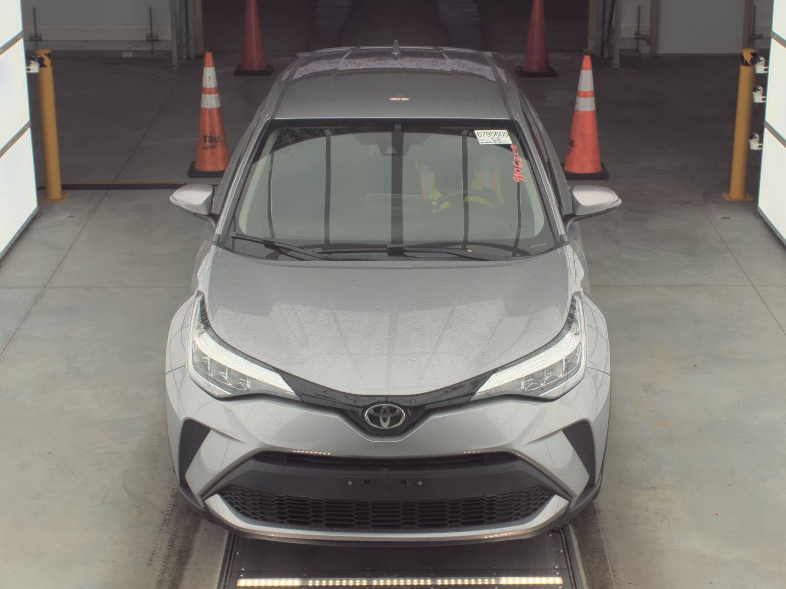 2020 Toyota C-HR LE FWD