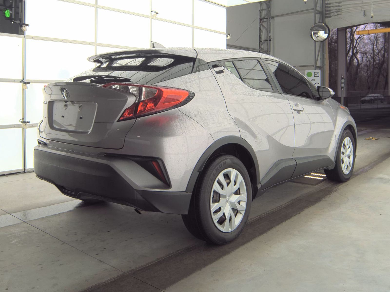 2020 Toyota C-HR LE FWD