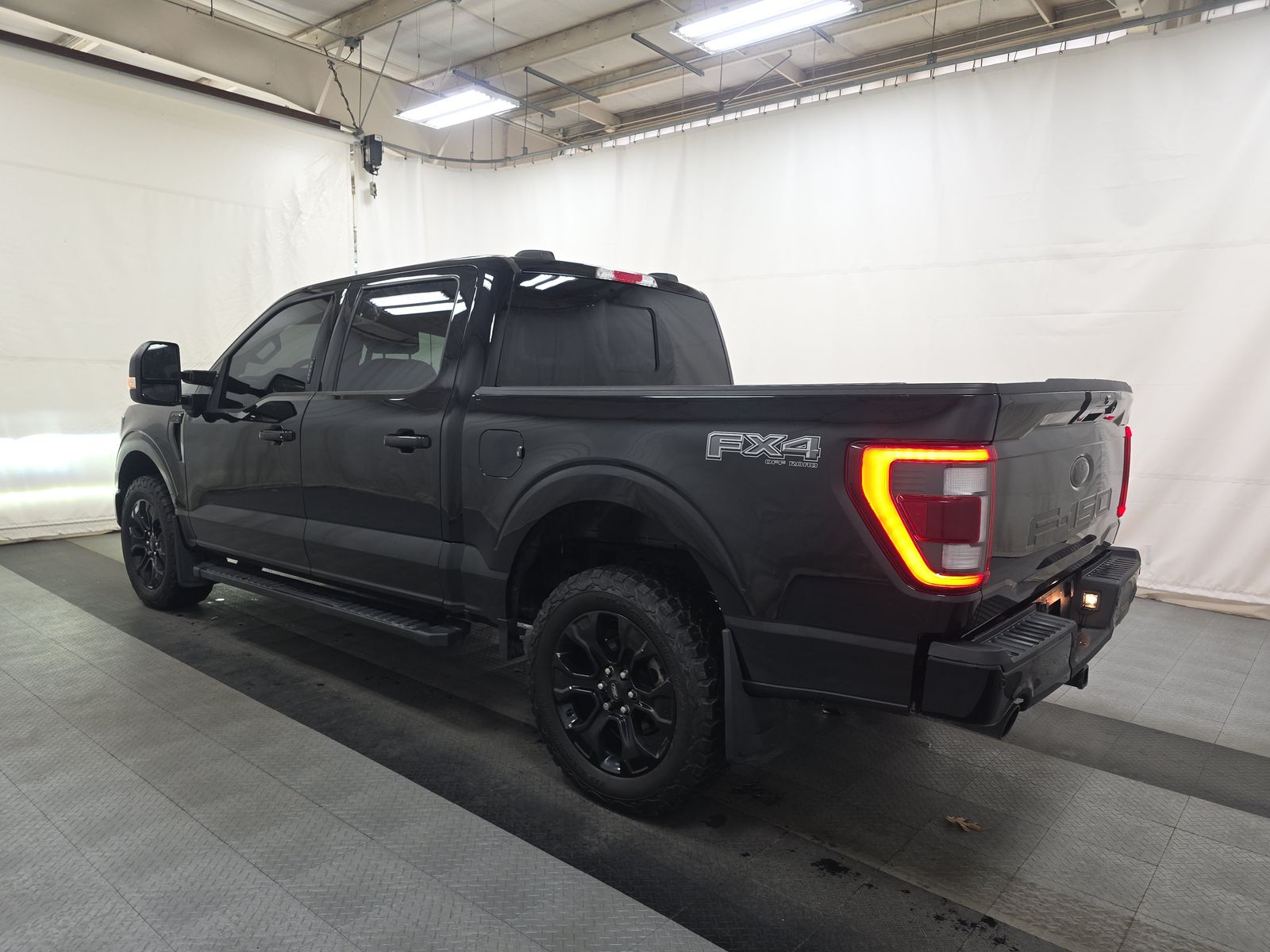 2023 Ford F-150 Lariat AWD