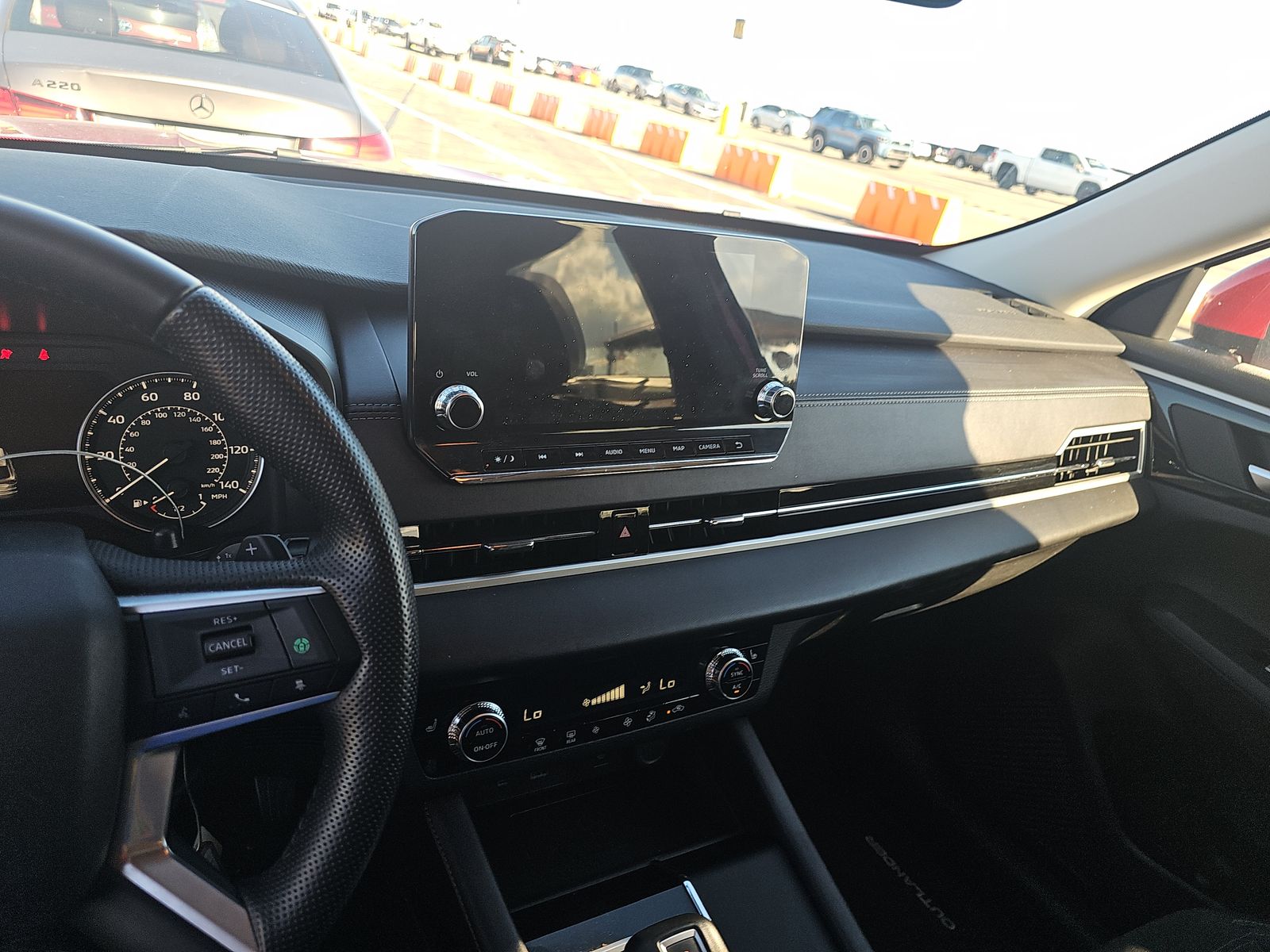 2024 Mitsubishi Outlander SE FWD